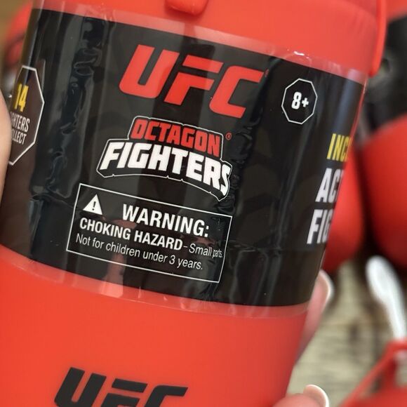 (6) UFC Octagon Fighters Mini Action Figures Blind Toy Unopened Punching Bag - Picture 2 of 5